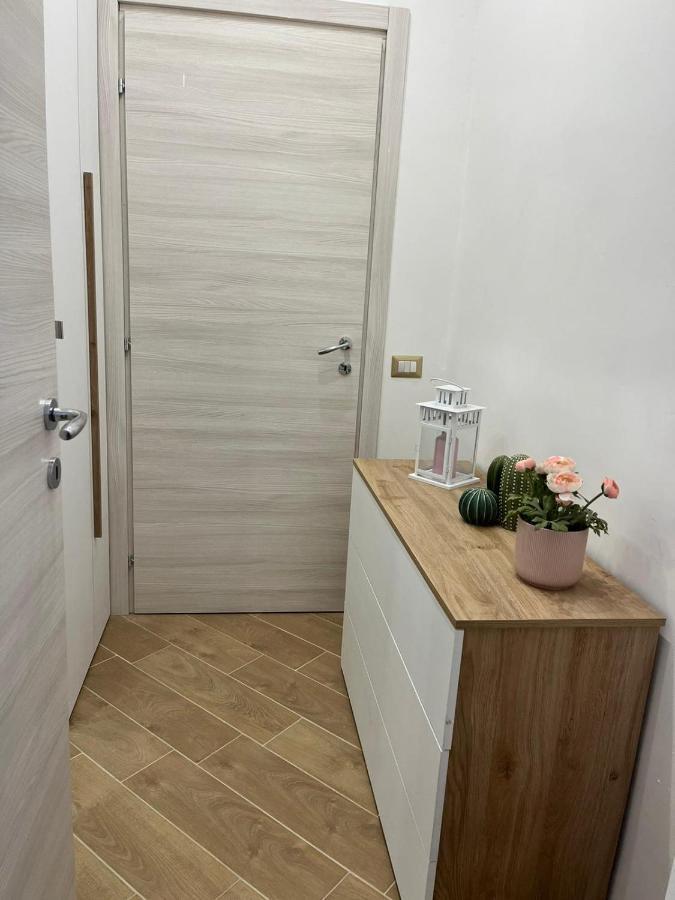 A Casa Di Alessandra Milano Exterior foto